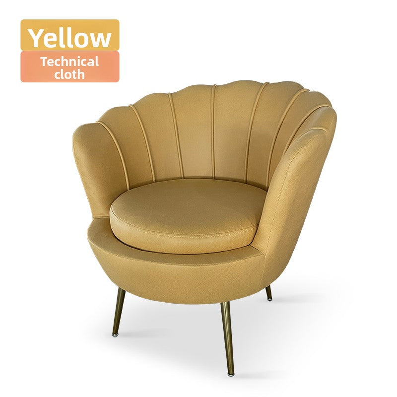 Lujoso sofá nórdico individual: moderno sillón minimalista para sala de estar, dormitorio y espacios boutique.